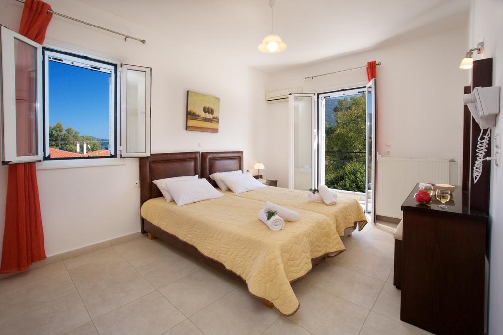 Diamanto Complex Aparthotel Karavomylos Ngoại thất bức ảnh